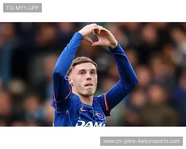 切尔西帕尔默巧妙横拉步点推射再度证明能力